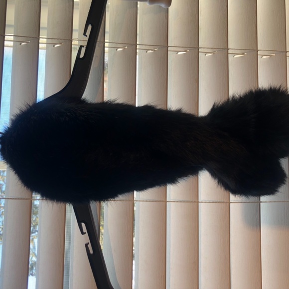 Real rabbit Fur scarf - Picture 8 of 8